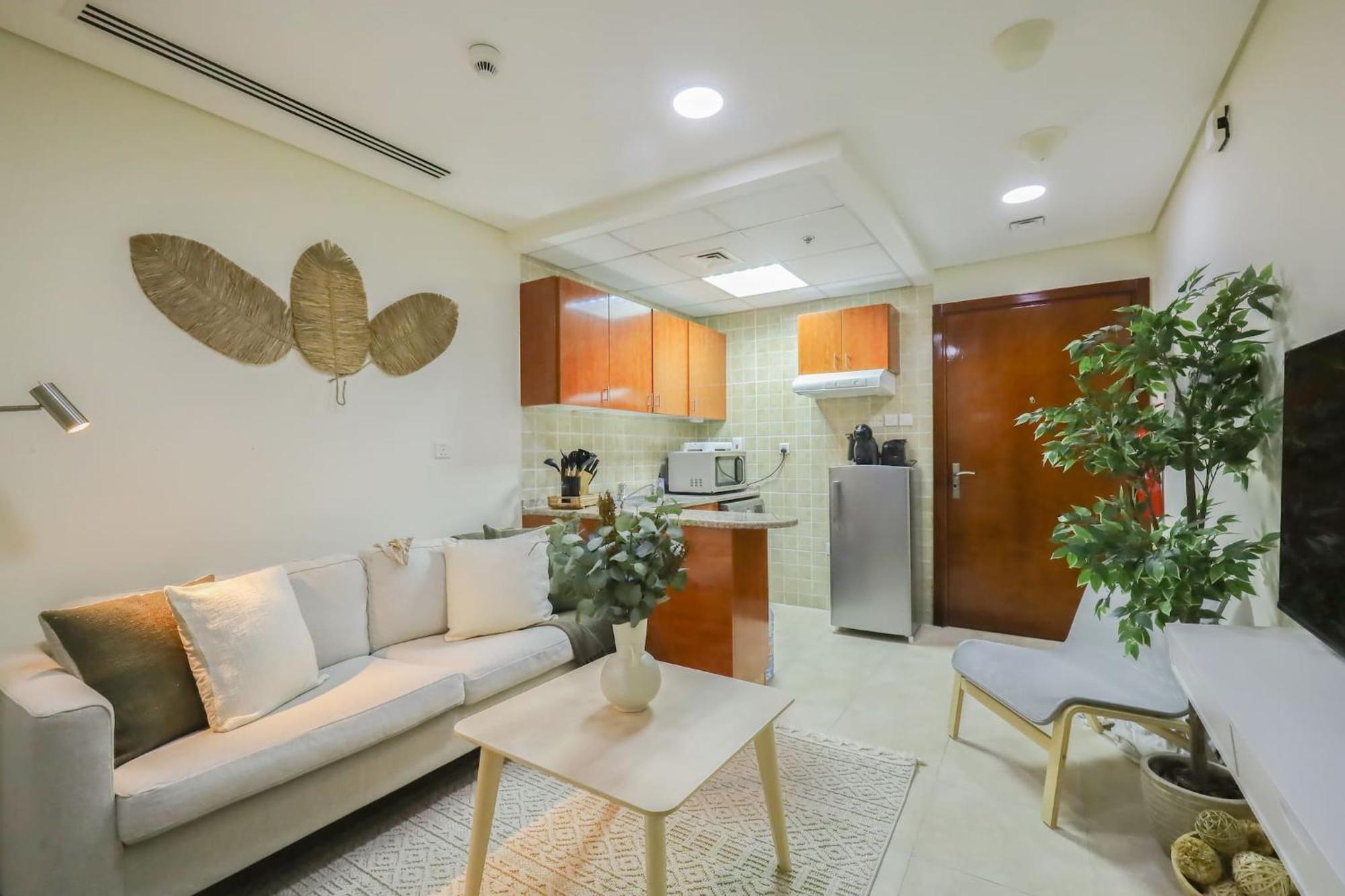 Cozy 1 Bedroom Apartment In Jlt Dubai Exterior photo